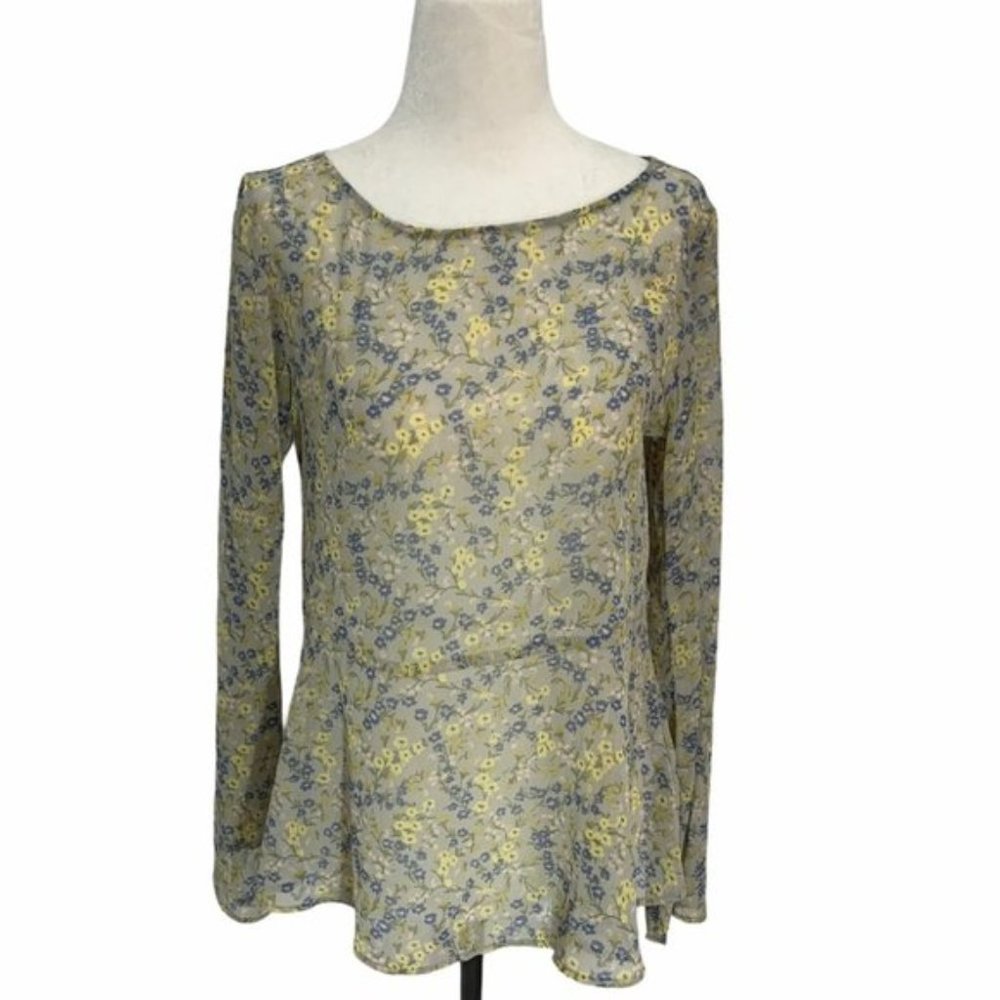 Uniqlo Floral Bell Semi-Sheer Beige long Sleeved🌸 Blouse Size S